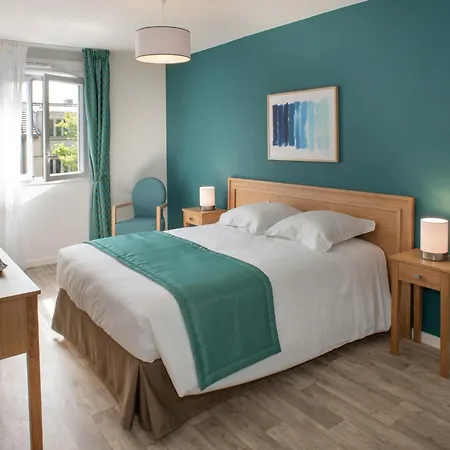 Domitys La Courtine Appart hôtel Melun